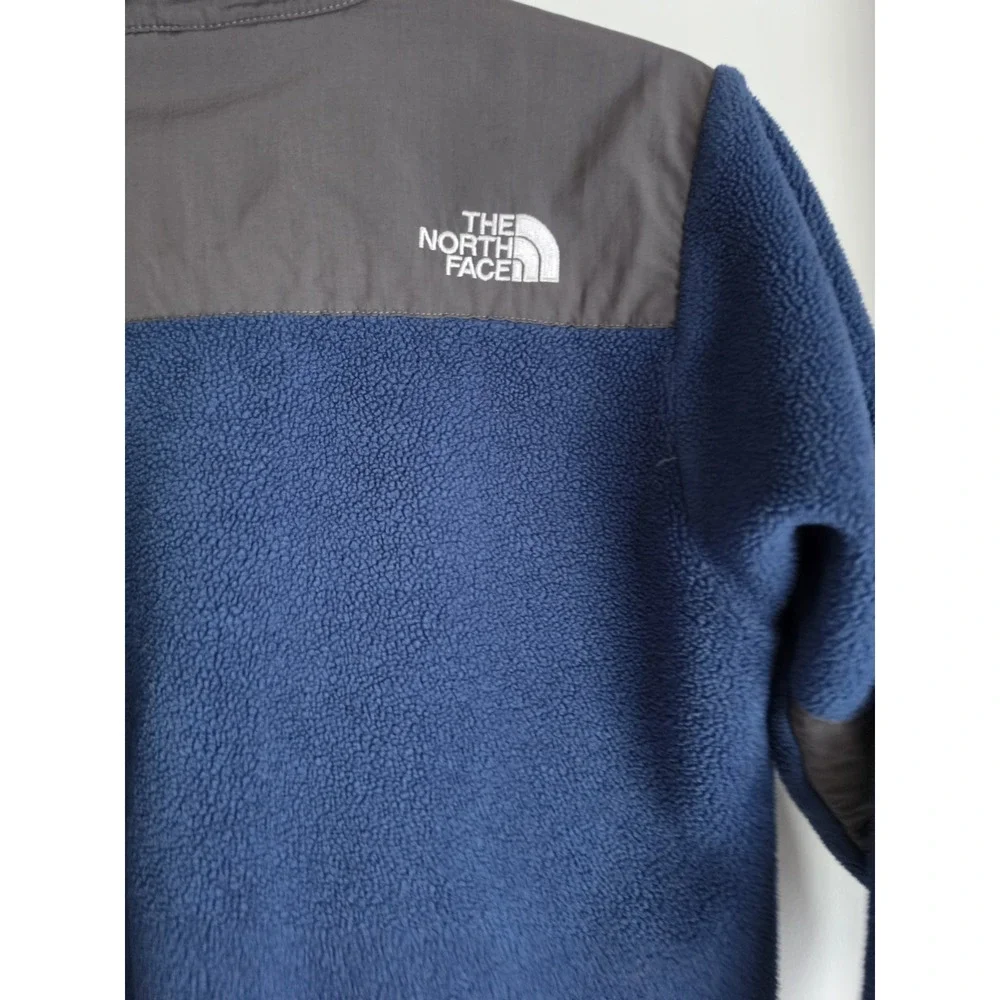 The North Face Boys S Jacket Blue Gray Gorpcore Outdoor Coat Windbreaker
